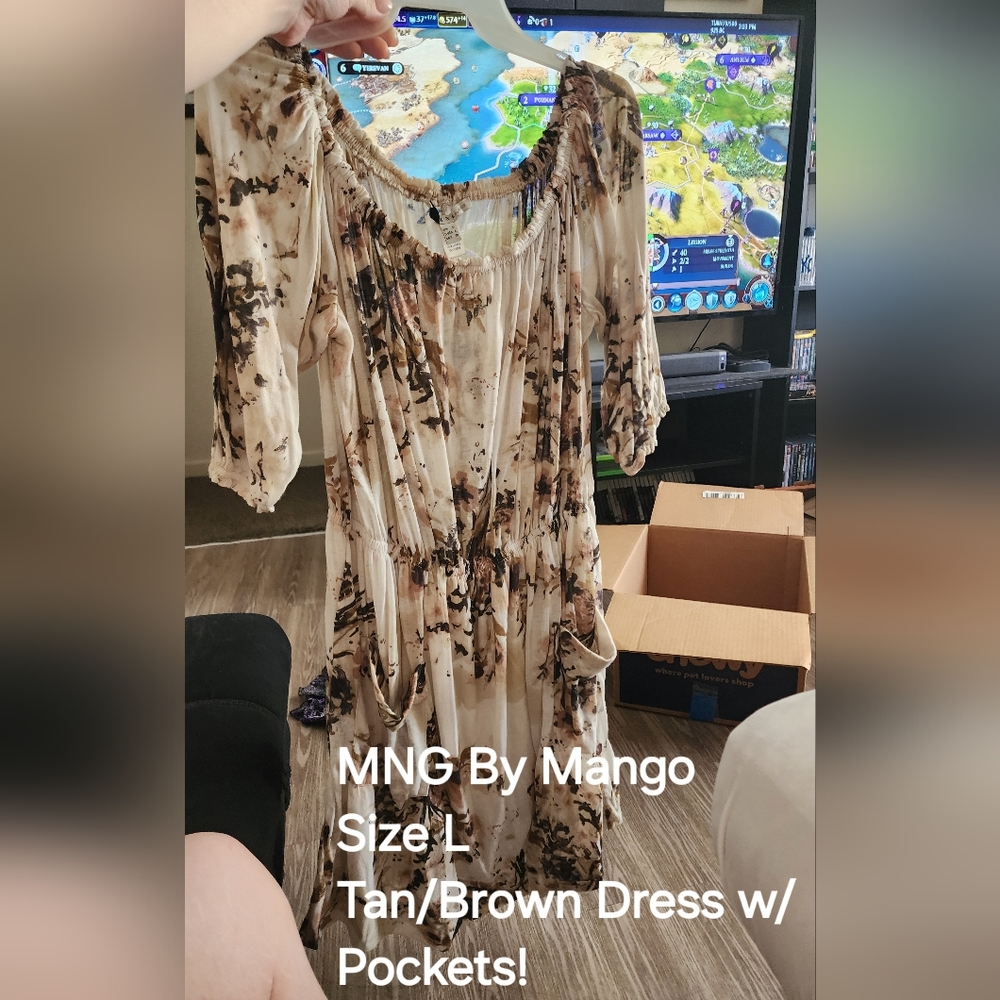 Large Dress W/ Pockets